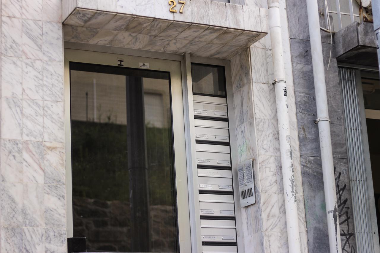 Apartamento Da Lapa Porto Luaran gambar